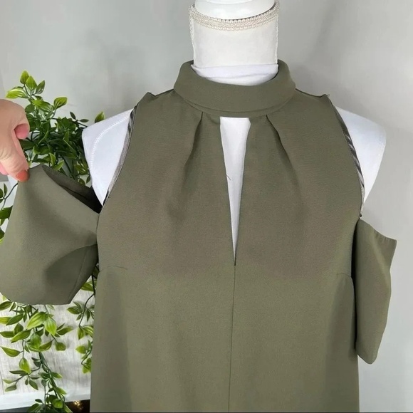 TOPSHOP Dark Green Keyhole Cold Shoulder A Line Dress Size 6 - Picture 4 of 11